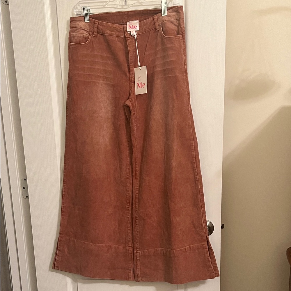 NWT Rust wide leg cord pants - size Large